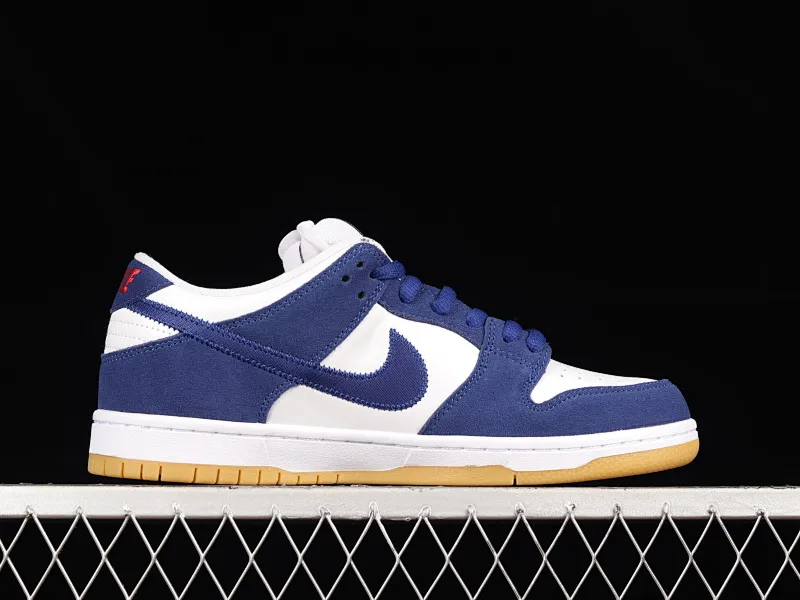 All categories Nk SB Dunk Series Nk SB Dunk Low low-top sneakers Nk SB Dunk Low white and blue Los Angeles Dodgers SB smashed backboard fashion casual sneakers DO9395-400